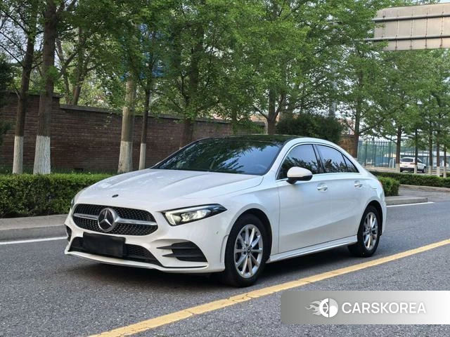 Mercedes-Benz Class A 2021 Белый из Китая, фото 4