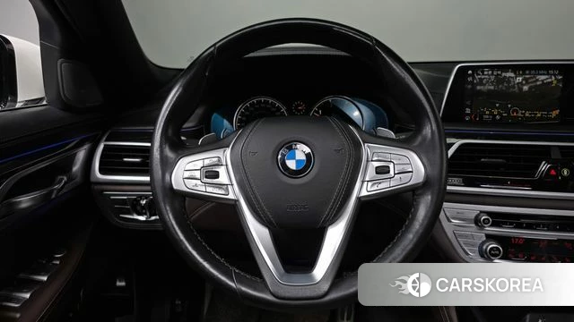 BMW 7 Series (G11) 2018 Белый из Кореи, фото 4