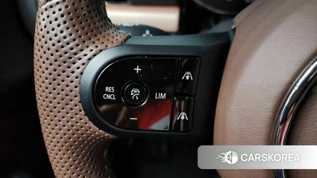 Mini Cooper Clubman 2024 Черный из Кореи, фото 4