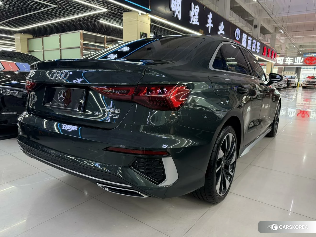 Audi A3 2023 Зеленый из Китая, фото 4