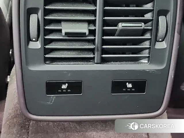 Porsche Taycan 2023 Серебристо-серый из Кореи, фото 4