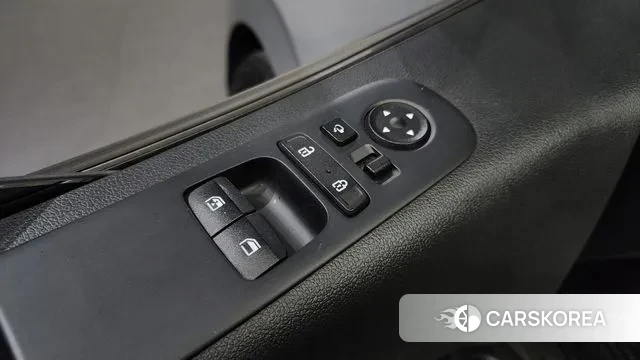 Hyundai Staria 2021 Серебряный из Кореи, фото 4