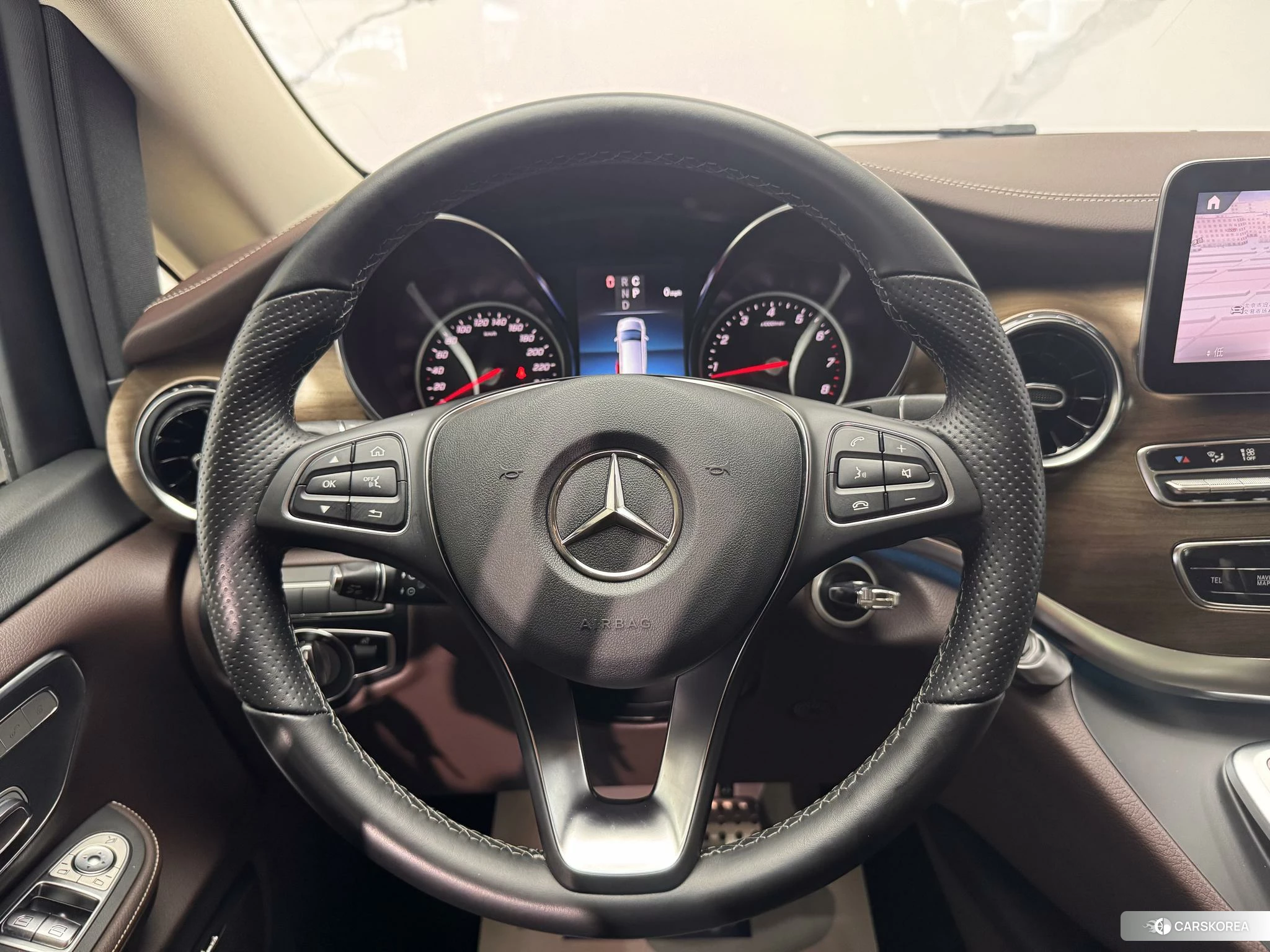 Mercedes-Benz V-class 2022 Черный из Китая, фото 4