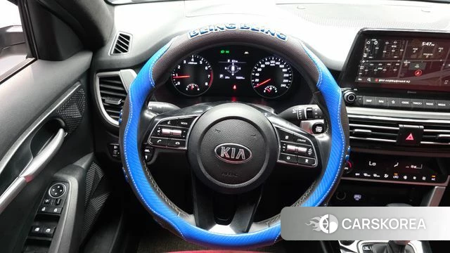 Kia Seltos 2021 Белый из Кореи, фото 4