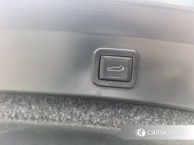 Cadillac CT6 2023 Черный из Китая, фото 4