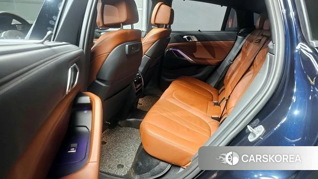 BMW X6 (G06) 2022 Черный из Кореи, фото 4