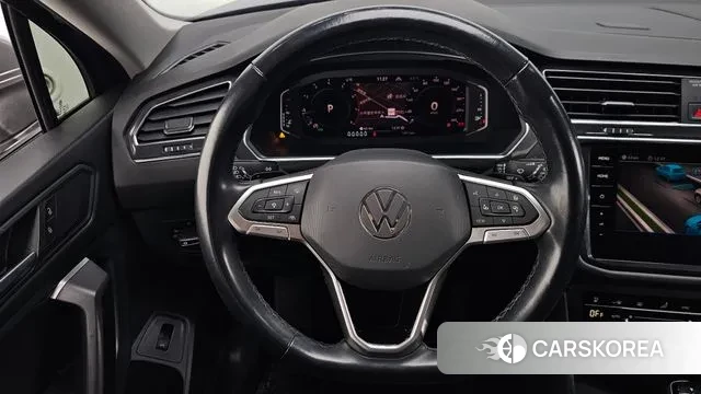 Volkswagen Tiguan Allspace 2022 Серый из Кореи, фото 4
