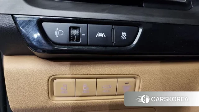 Kia Carnival 4th generation 2023 Белый из Кореи, фото 4