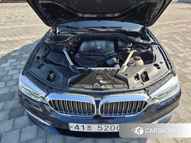 BMW 5 Series (G30) 2019 Синий из Кореи, фото 4