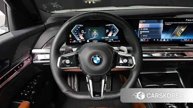 BMW 7 Series (G70) 2024 Белый из Кореи, фото 4