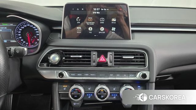 Genesis G70 2018 Черный из Кореи, фото 4