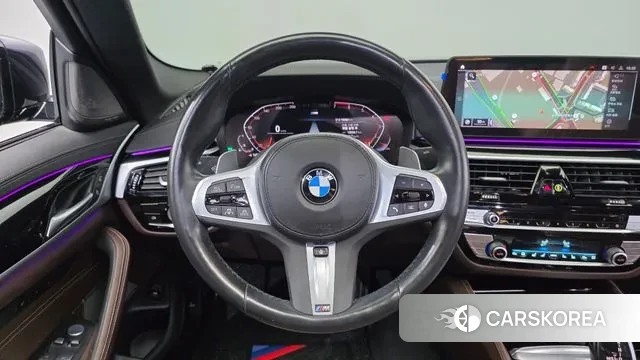 BMW 5 Series (G30) 2023 Черный из Кореи, фото 4