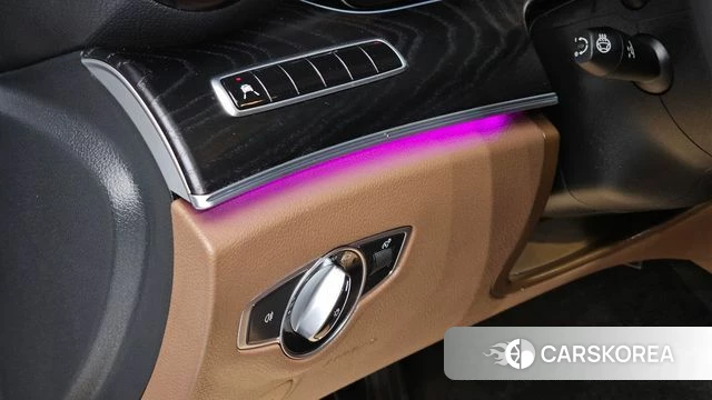 Mercedes-Benz E-Class W213 2019 Белый из Кореи, фото 4