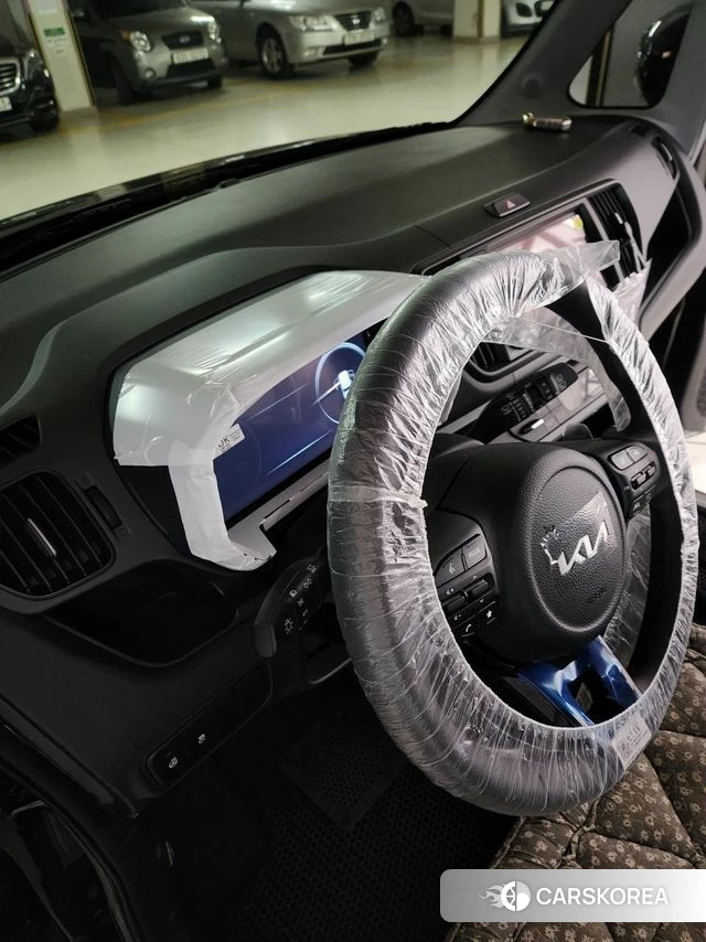 Kia The New Kia Ray EV 2024 Черный из Кореи, фото 4
