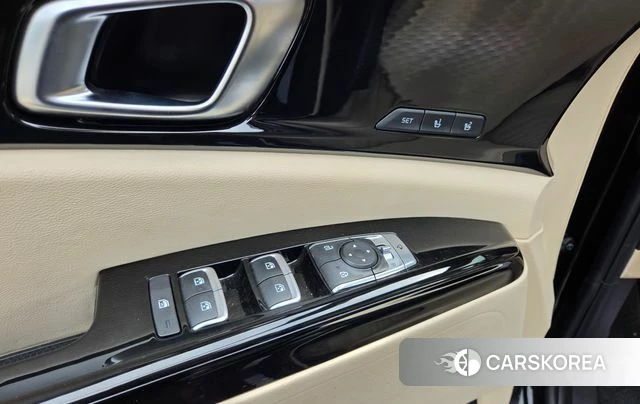 Kia Carnival 4th generation 2022 Черный из Кореи, фото 4