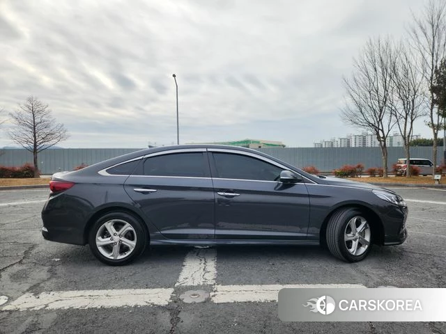 Hyundai Sonata New Rise 2018 Серебристо-серый из Кореи, фото 4