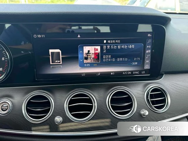 Mercedes-Benz E-Class W213 2018 Белый из Кореи, фото 4