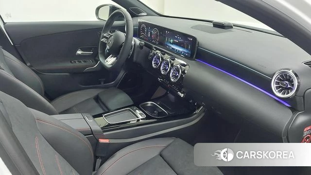 Mercedes-Benz A-Class W177 2025 Белый из Кореи, фото 4