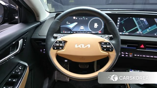Kia EV6 2022 Черный из Кореи, фото 4