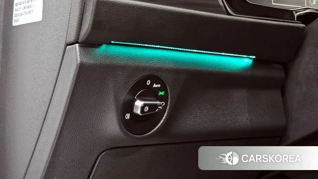 Volkswagen 7th Generation of Jetta 2023 Белый из Кореи, фото 4