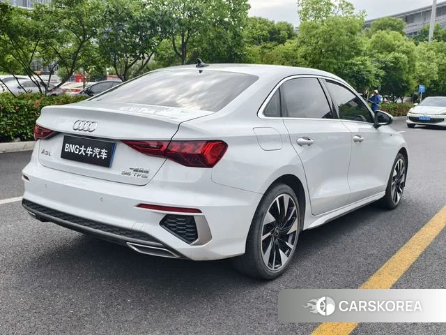 Audi A3 2024 Белый из Китая, фото 4