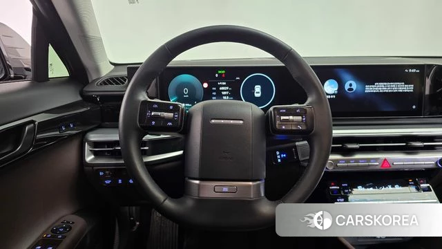 Hyundai Grandeur Hybrid (GN7) 2023 Серебристо-серый из Кореи, фото 4