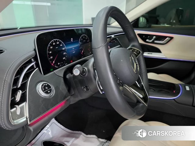 Mercedes-Benz E-Class W214 2025 Синий нефрит из Кореи, фото 4