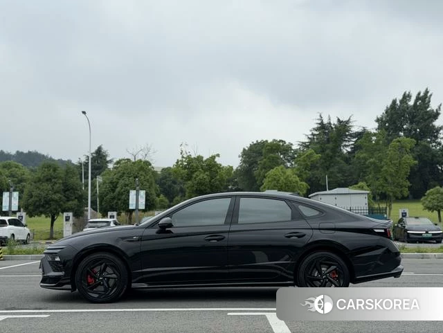 Hyundai Sonata 2024 Черный из Китая, фото 4