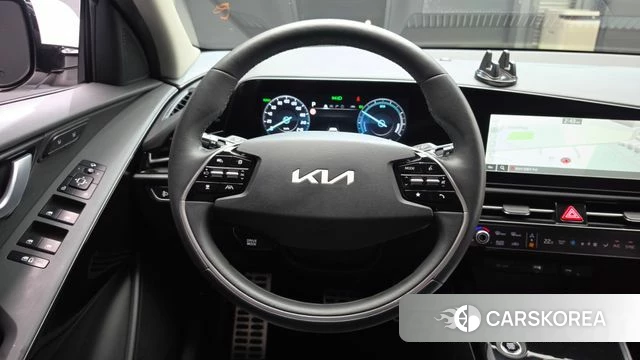 Kia Di Ol Nu Niro 2022 Белый из Кореи, фото 4