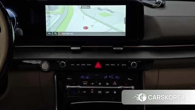 Kia Carnival 4th generation 2022 Черный из Кореи, фото 4
