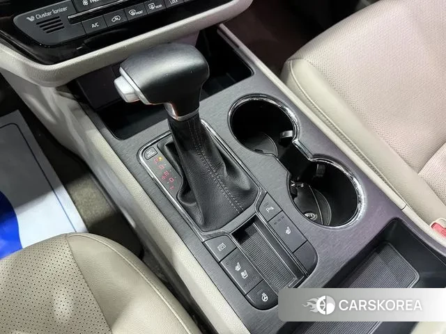 Kia The New Carnival 2019 Белый из Кореи, фото 4