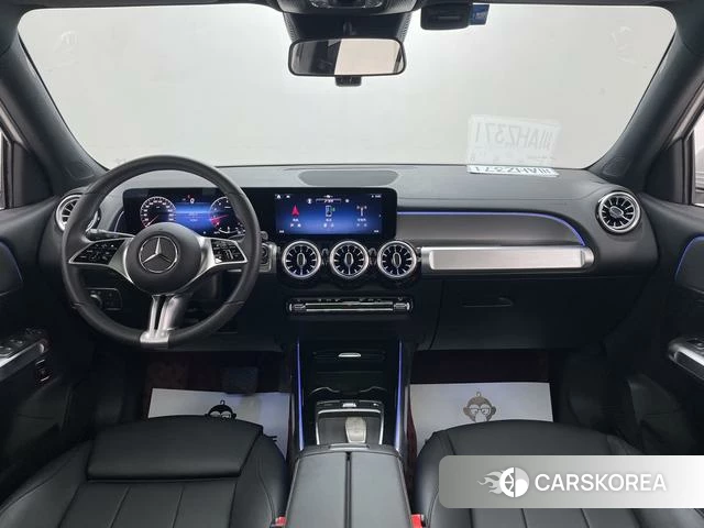 Mercedes-Benz GLB 2023 Белый из Китая, фото 4