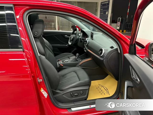 Audi Q2L 2022 Красный из Китая, фото 4