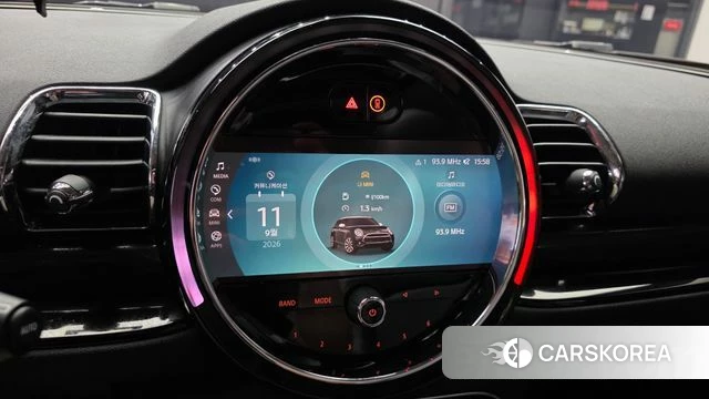 Mini Cooper Clubman 2021 Жемчужный цвет из Кореи, фото 4