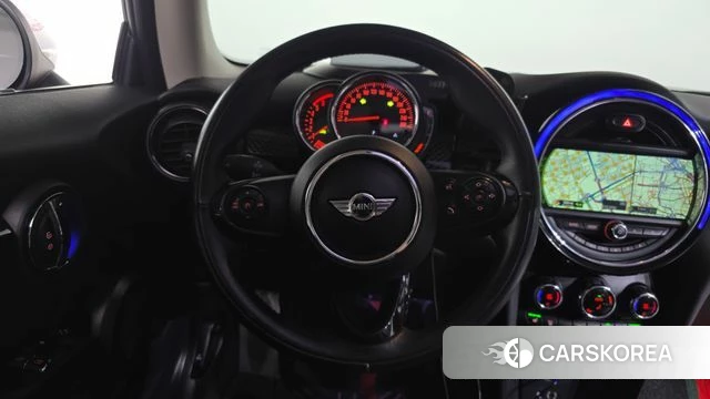 Mini Cooper D 2018 Красный из Кореи, фото 4