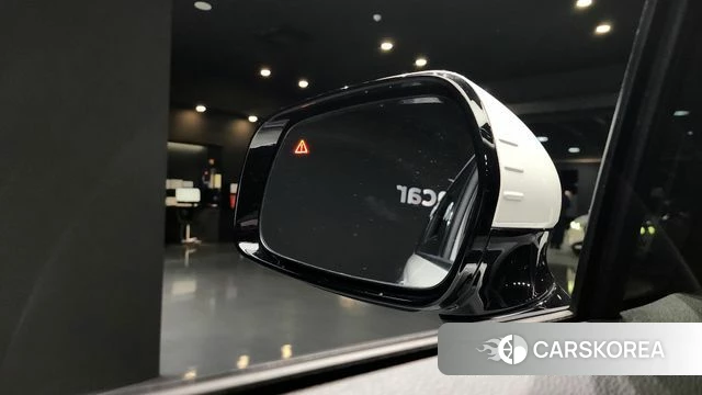 Kia Carnival 4th generation 2023 Белый из Кореи, фото 4