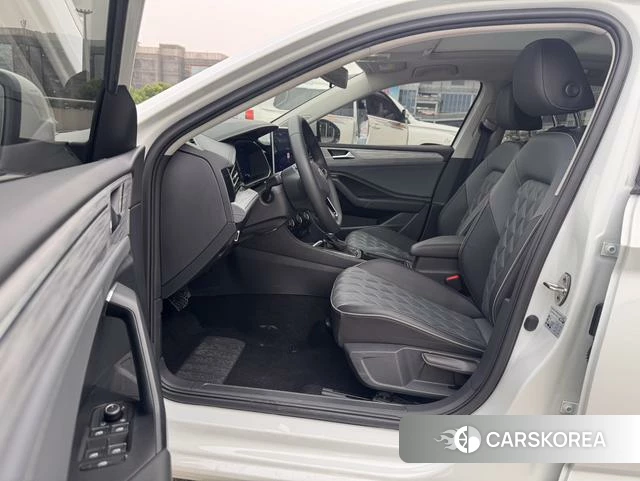 Volkswagen Sagitar 2023 Белый из Китая, фото 4