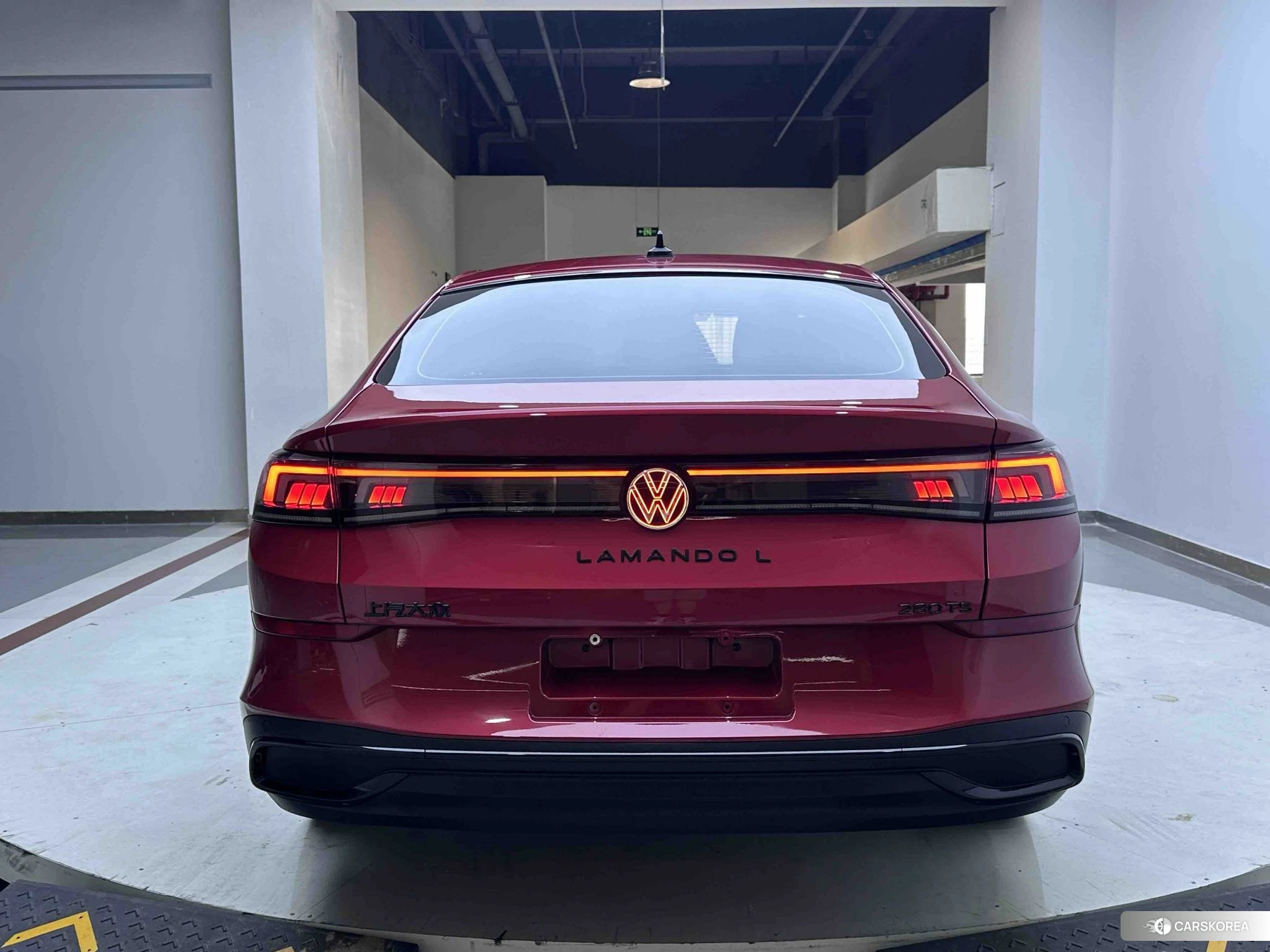 Volkswagen Lingdu 2022 Красный из Китая, фото 4