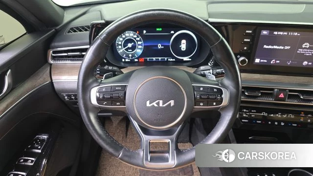 Kia K5 3rd generation 2022 Черный из Кореи, фото 4