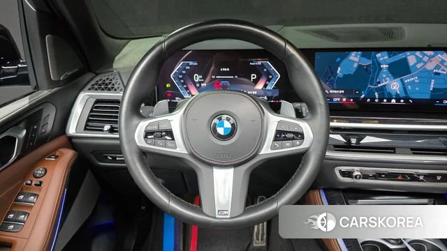 BMW X5 (G05) 2023 Черный двухцветный из Кореи, фото 4