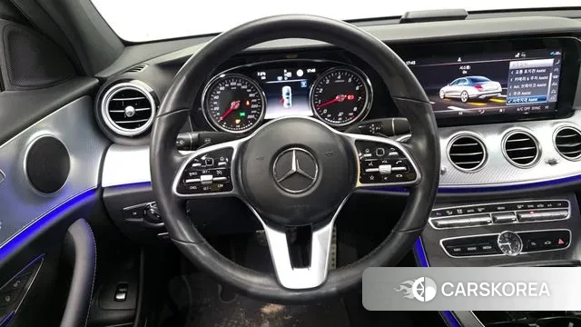 Mercedes-Benz E-Class W213 2019 Серый из Кореи, фото 4