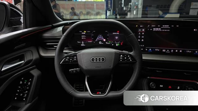 Audi Q5 (80A) 2025 Белый из Кореи, фото 4