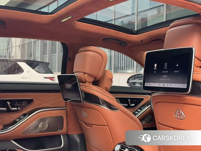 Mercedes-Benz Maybach S-class 2023 Черный из Китая, фото 4