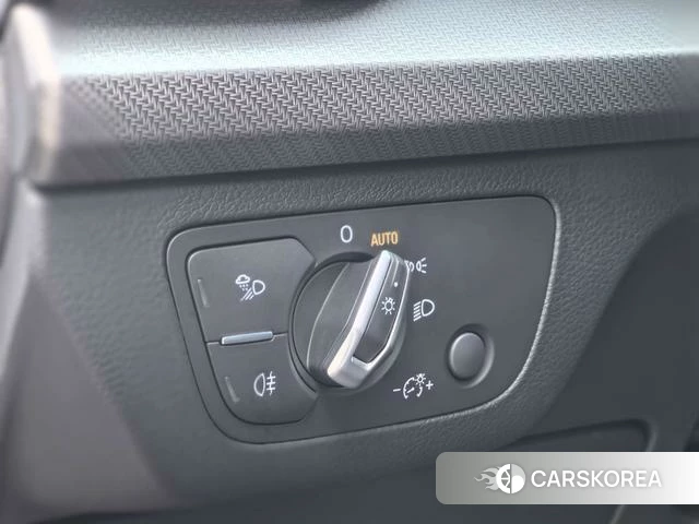 Audi Q5L 2022 Белый из Китая, фото 4