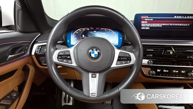 BMW 5 Series (G30) id 2905611 из Кореи 4