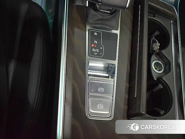 Audi A6 (C8) 2021 Черный из Кореи, фото 4