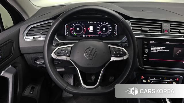 Volkswagen Tiguan second Generation 2022 Черный из Кореи, фото 4