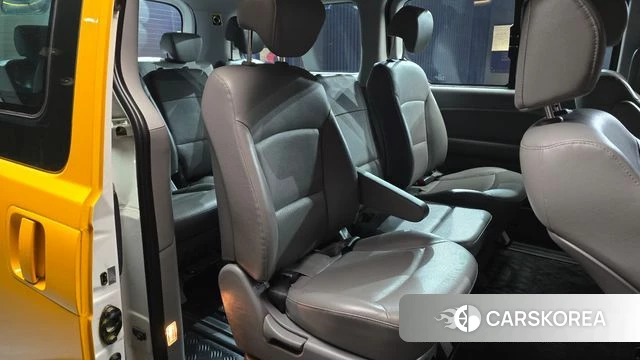 Hyundai The New Grand Starex 2018 Желтый из Кореи, фото 4