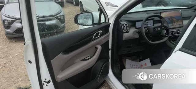 Geely Automobile Boyue L 2026 Белый из Китая, фото 4