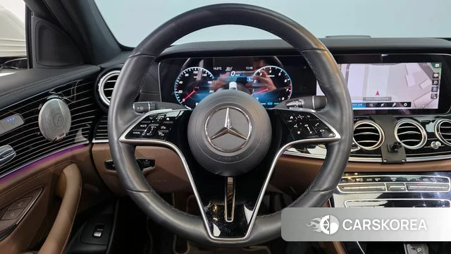 Mercedes-Benz E-Class W213 2021 Белый из Кореи, фото 4